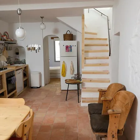 La Maison D'oo Rue Magene Дом отдыха *